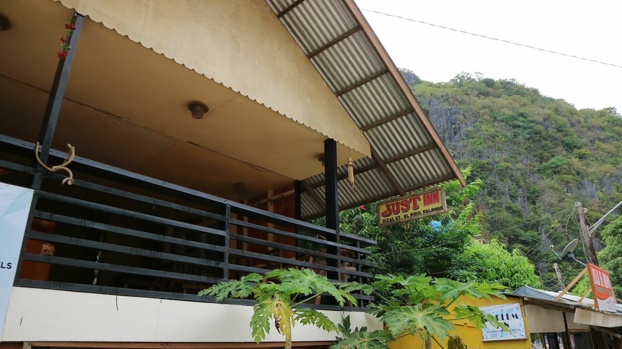 Just 2* El Nido