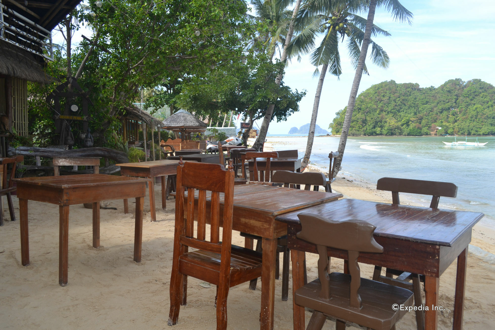 Orange Pearl Beach Resort El Nido