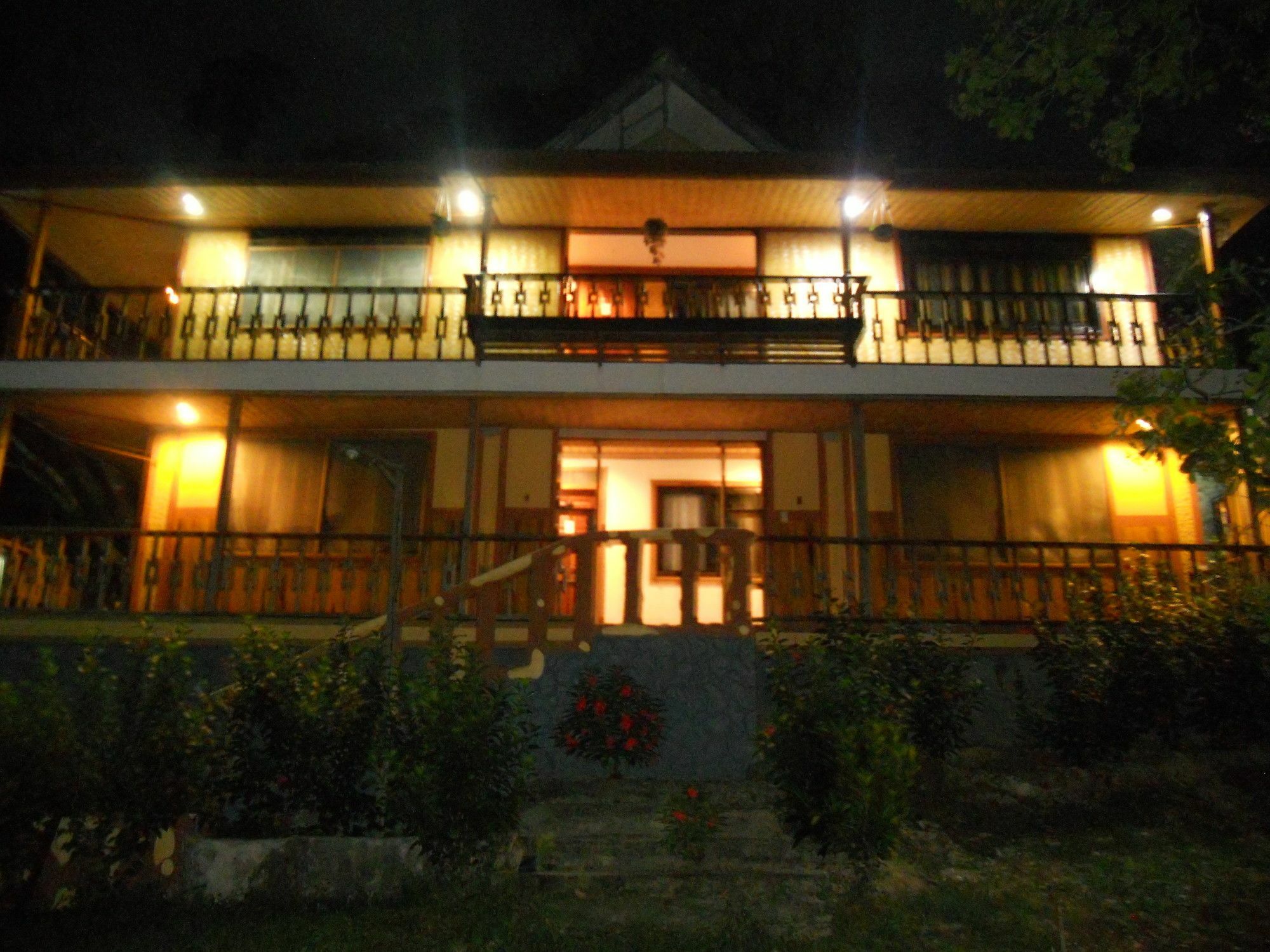 Resort Orange Pearl Beach