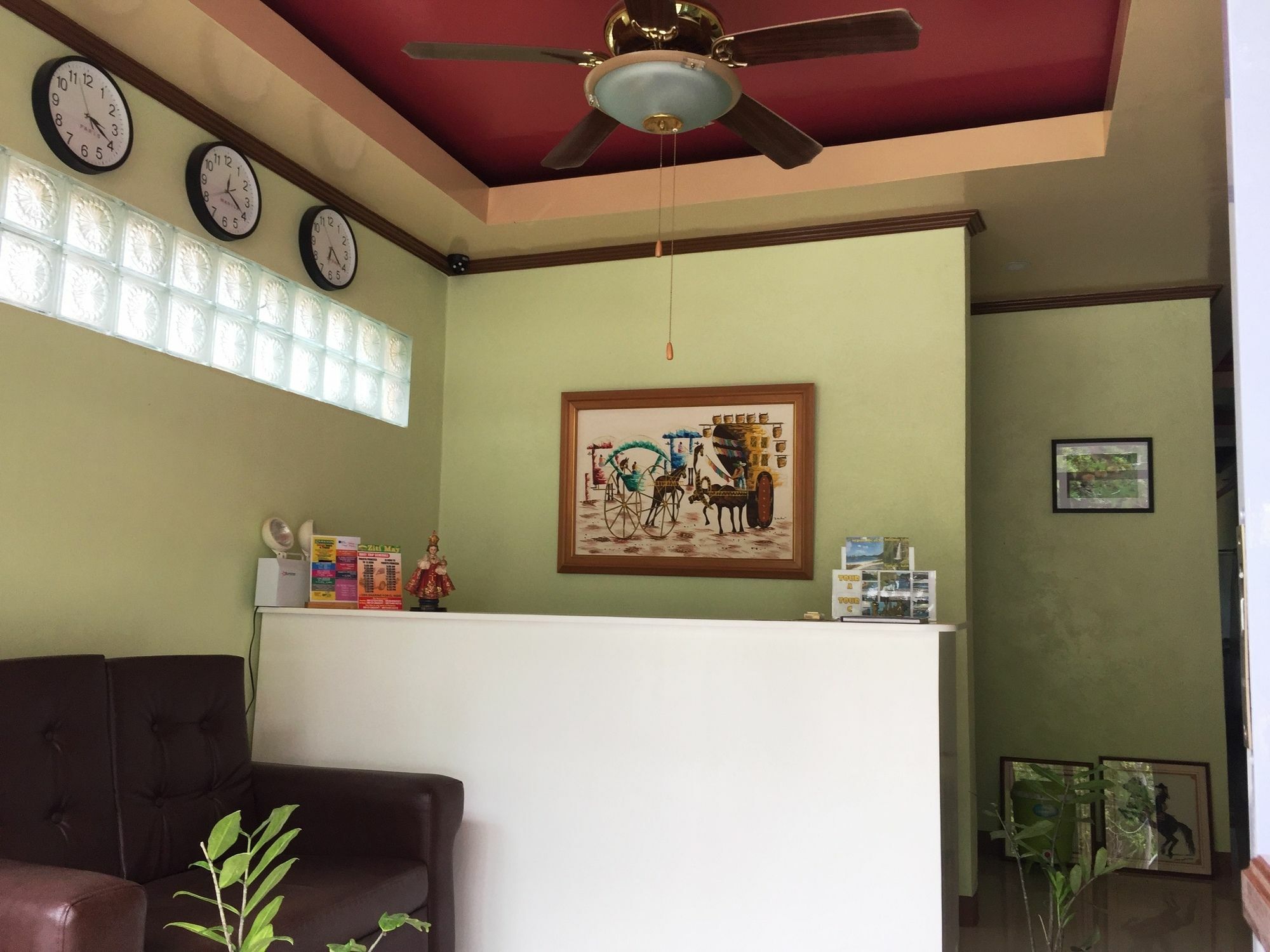 Hotel Oyo 712 Island Hop Nido