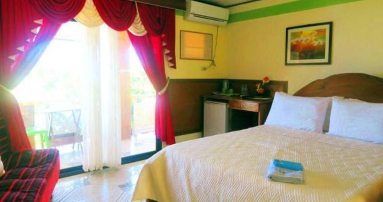 Four Seasons Seaview 3*