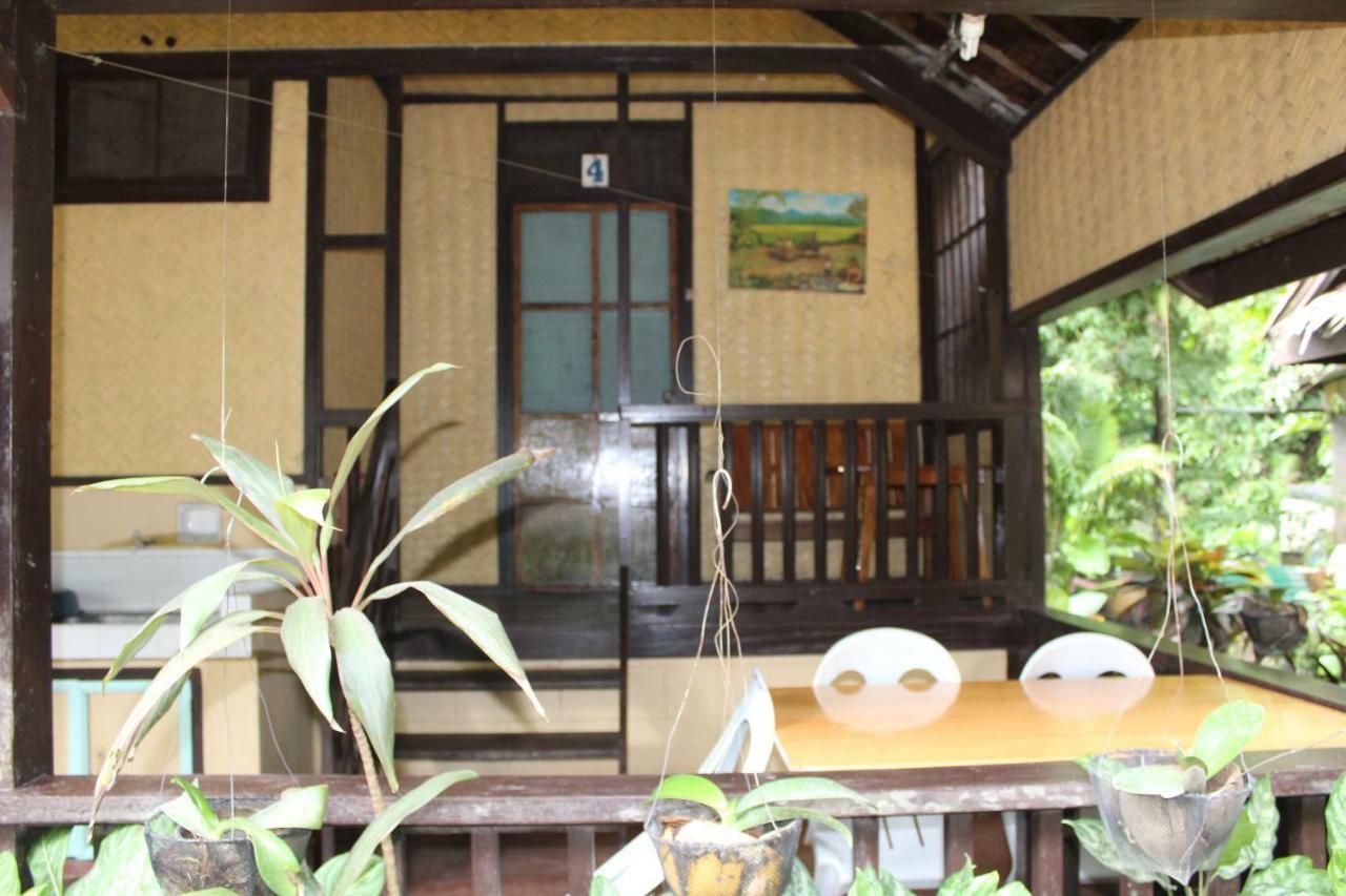 Bahay bakasyunan Cliffside El Nido