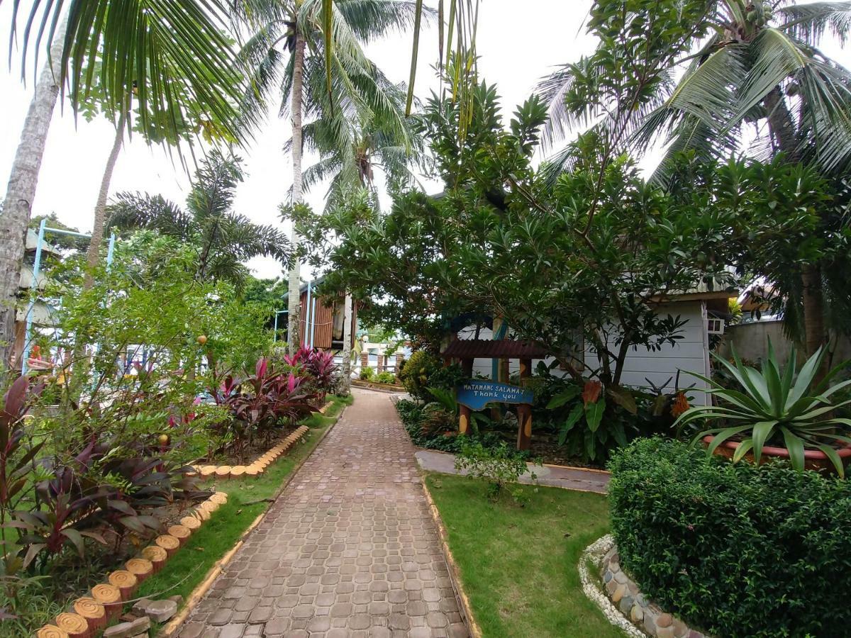 Kalinga Beach Bed & Breakfast