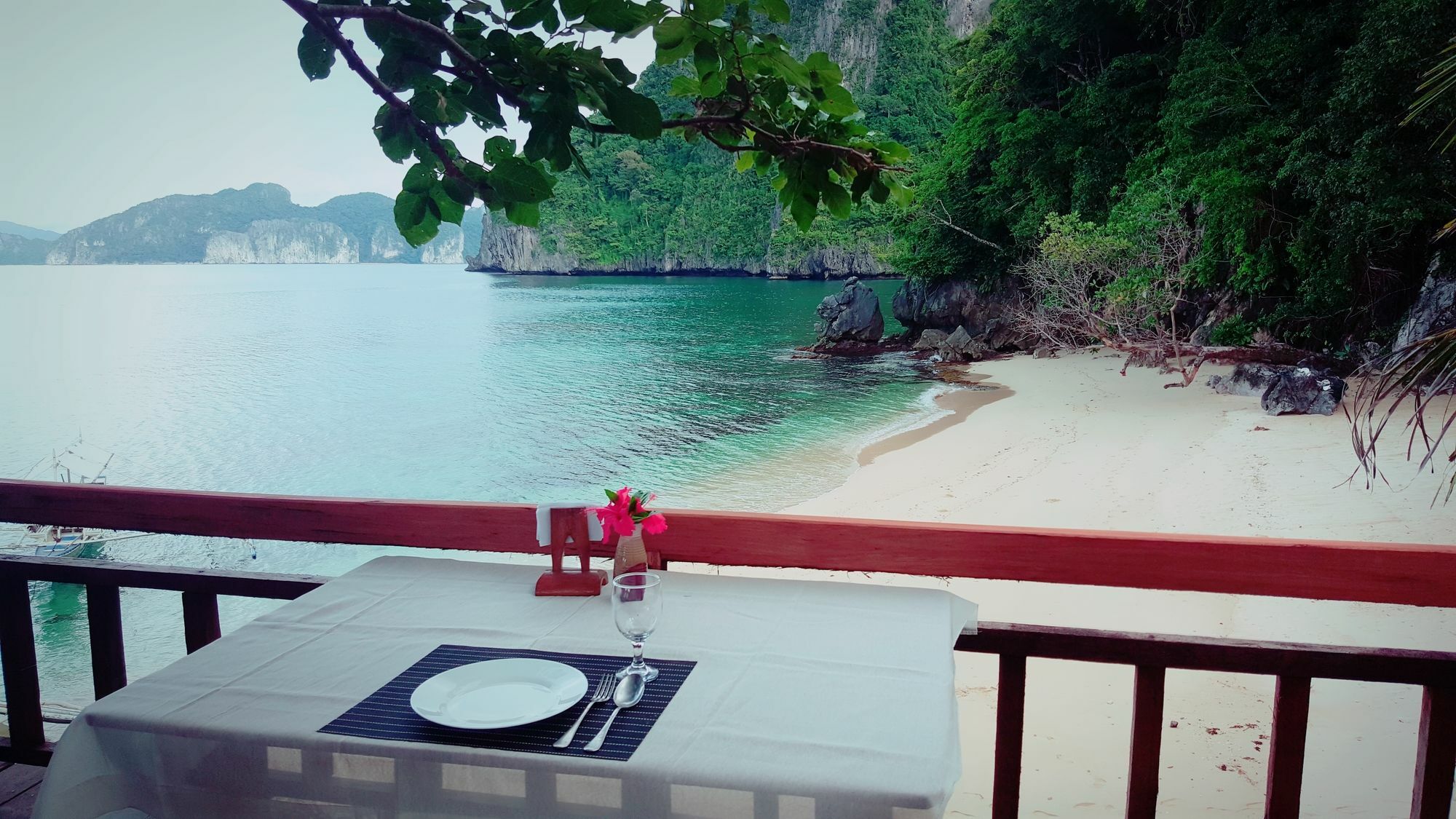 Alternative 5* El Nido