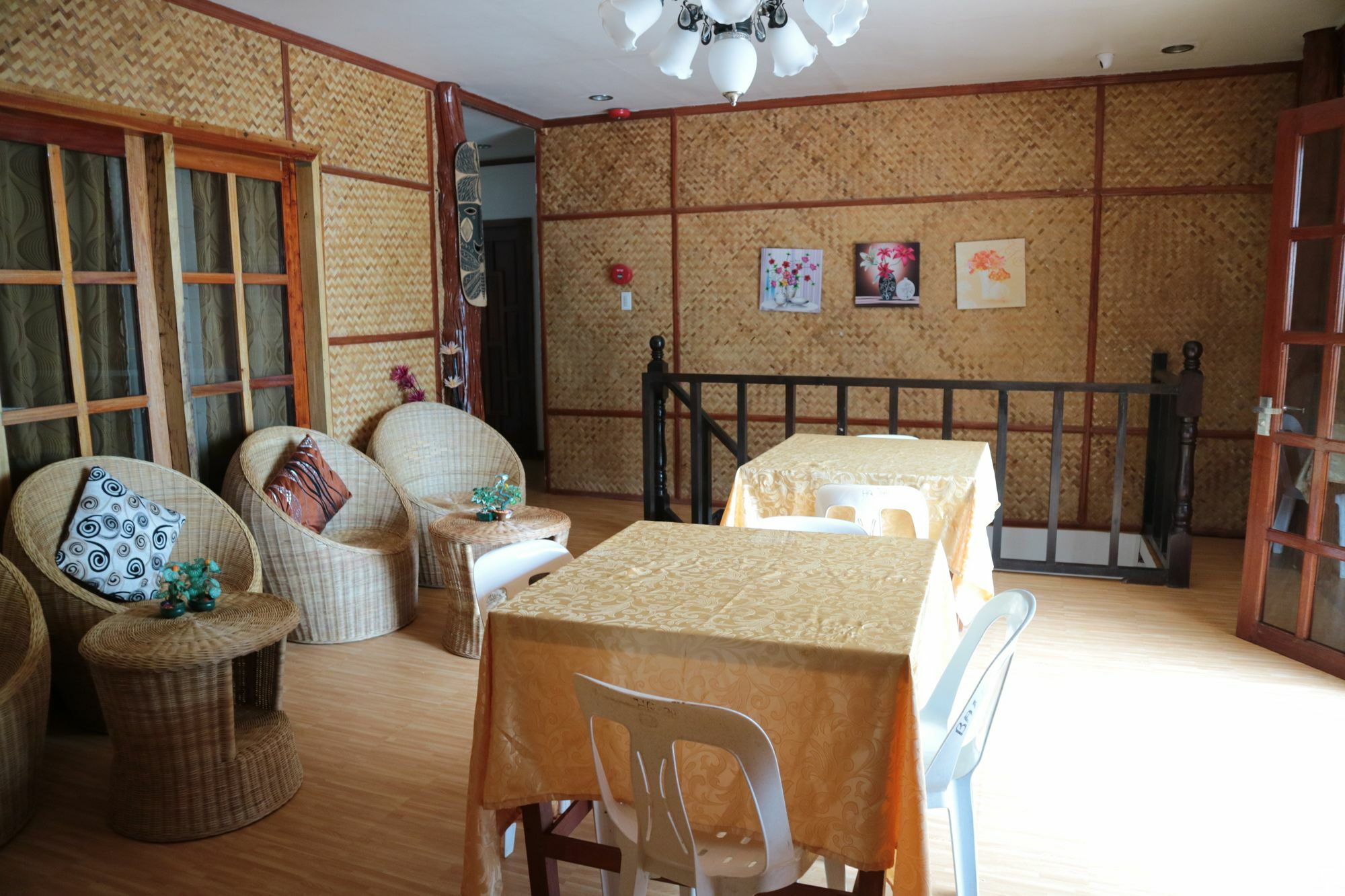 bahay-panuluyan Sophias 2*