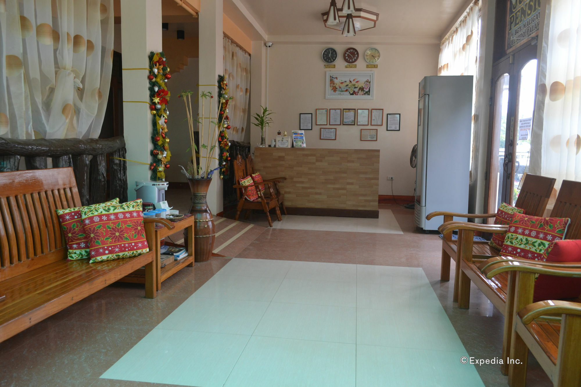 Jurias Garden 2*