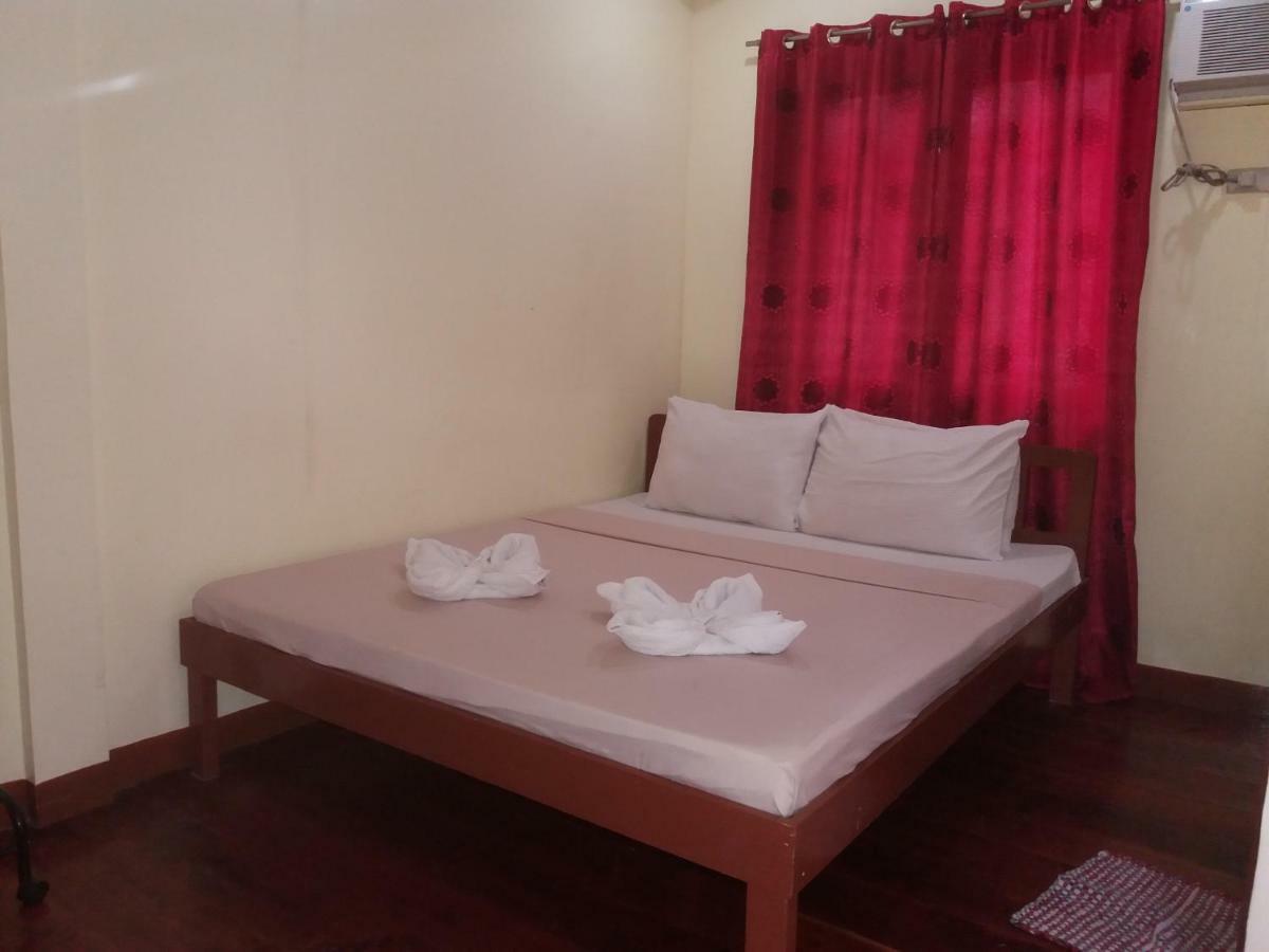 Mam Olson Pensionne House Bed & Breakfast El Nido