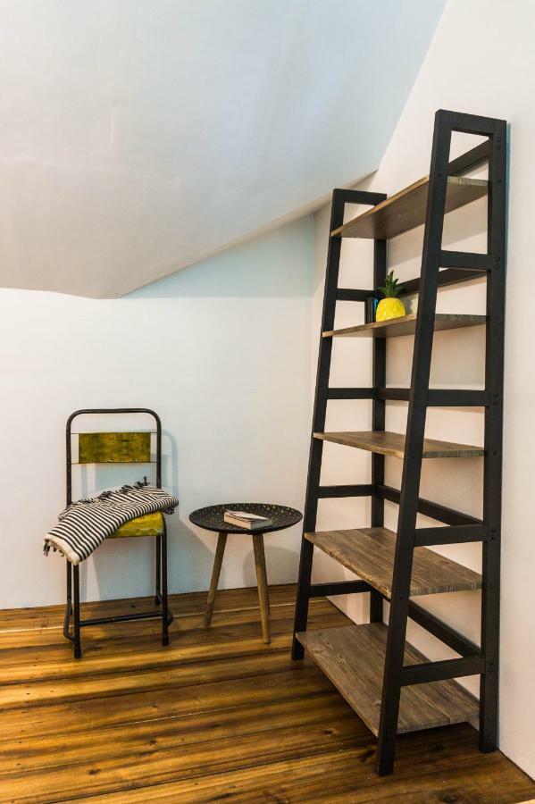 Garden Loft 90sqm In The Heart Of El Nido- 2 Bedrooms Apartment El Nido