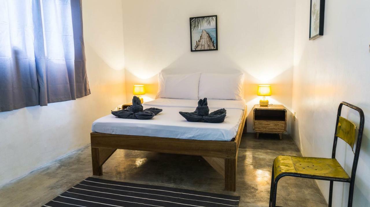 Apartment Garden Loft 90sqm In The Heart Of El Nido- 2 Bedrooms