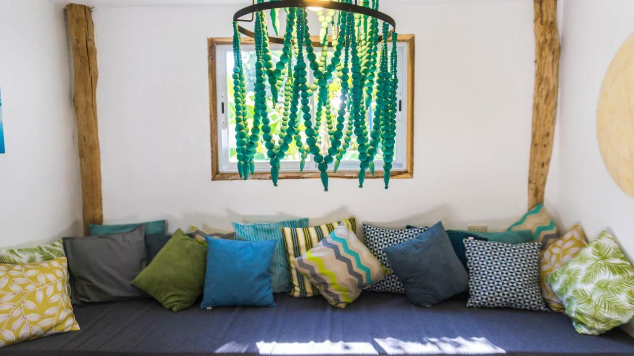 Apartment Garden Loft 90sqm In The Heart Of El Nido- 2 Bedrooms El Nido