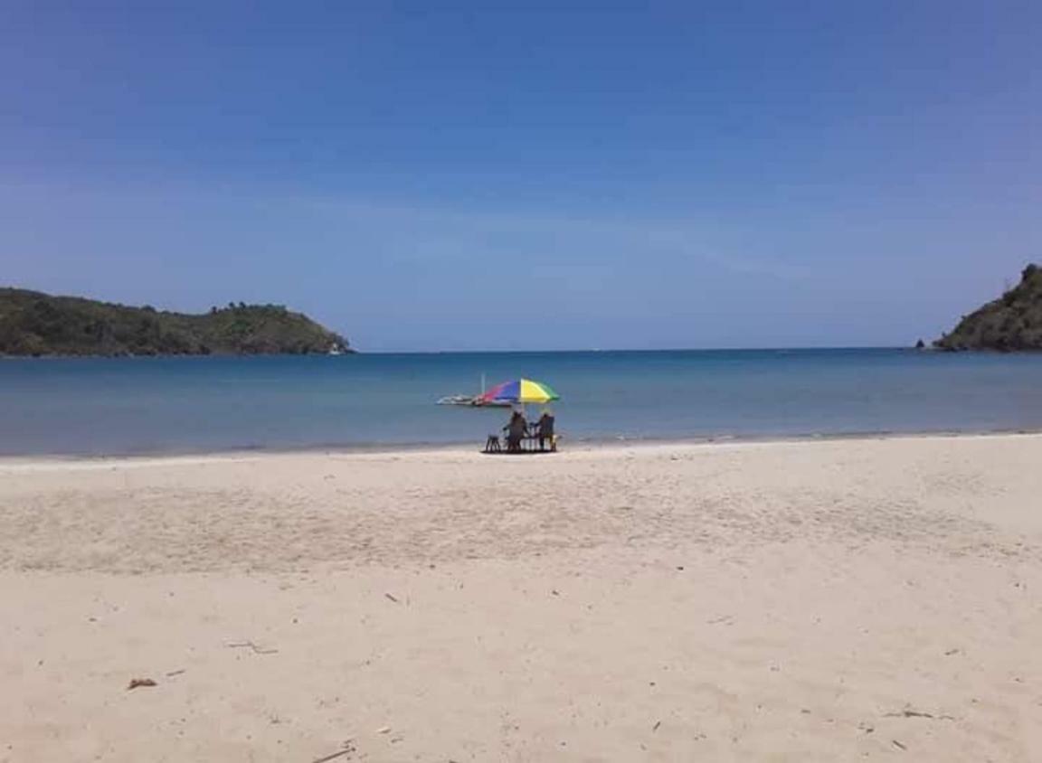 Shalom Camp El Nido