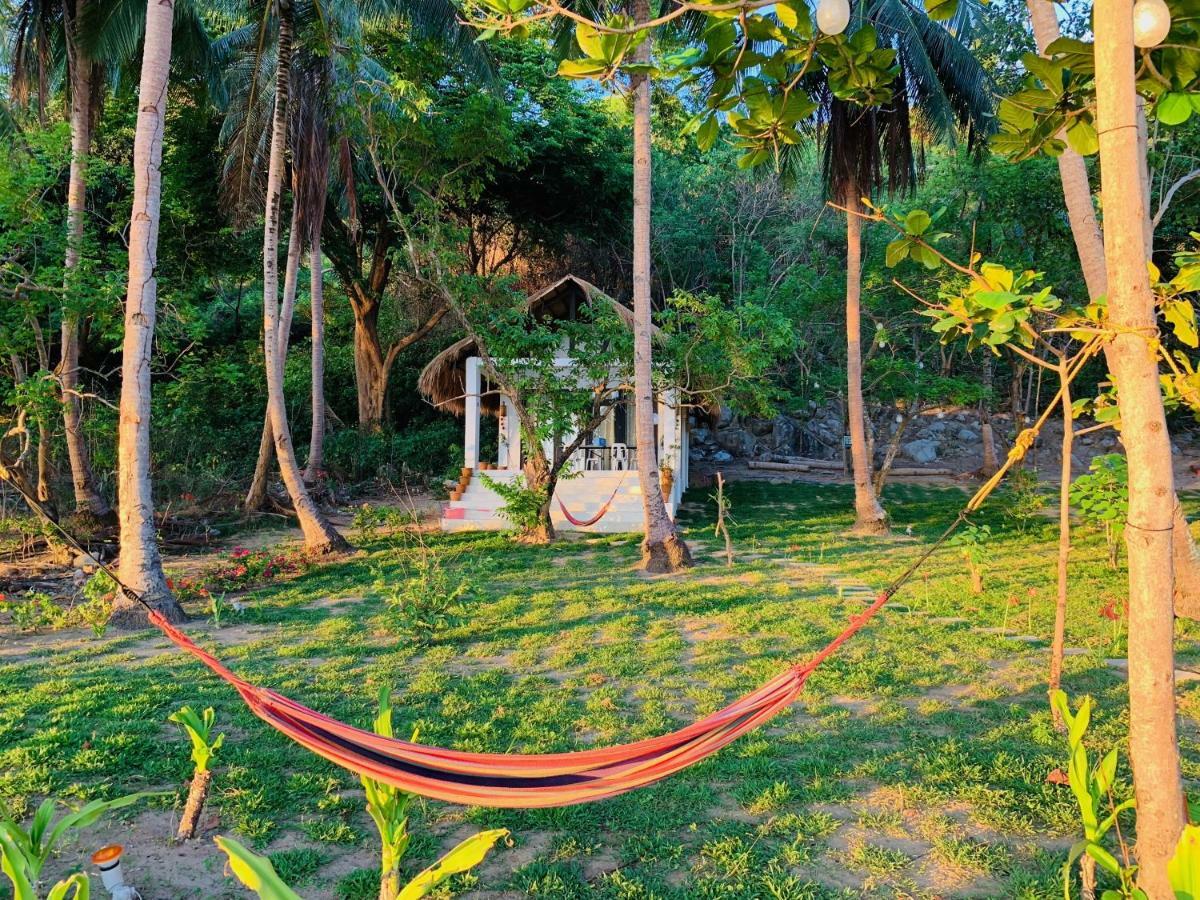Moon Villa *