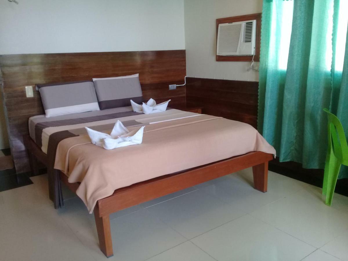 Hotel Rainforest *