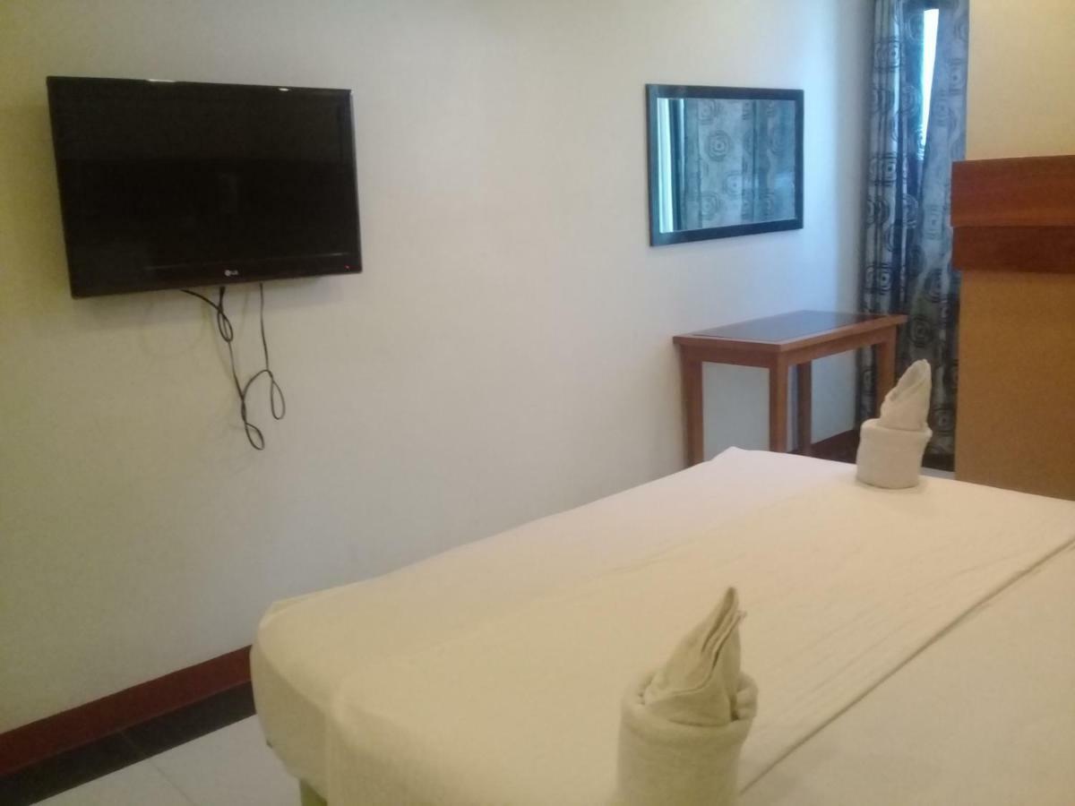 Rainforest Hotel El Nido