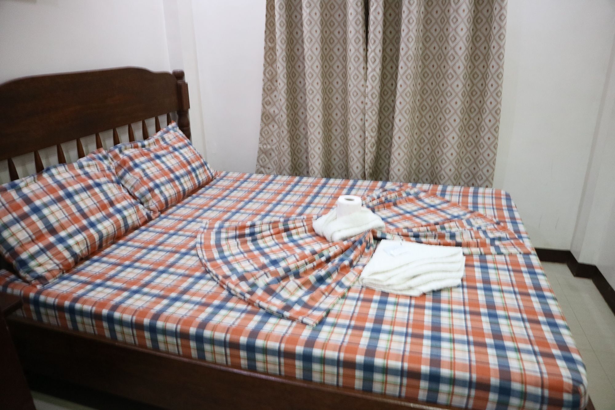 Devayn's Inn 2*