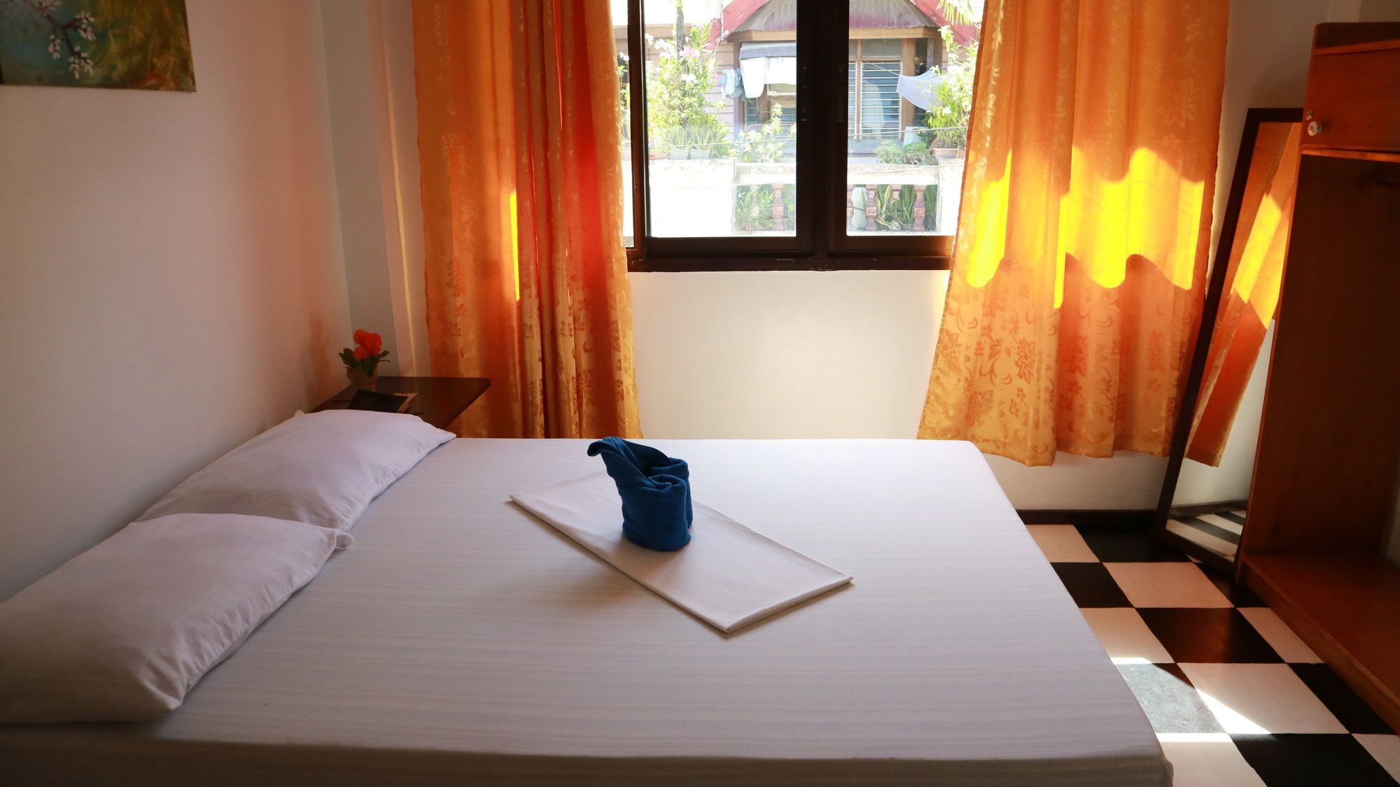 Elcentro Bay Hotel 2*