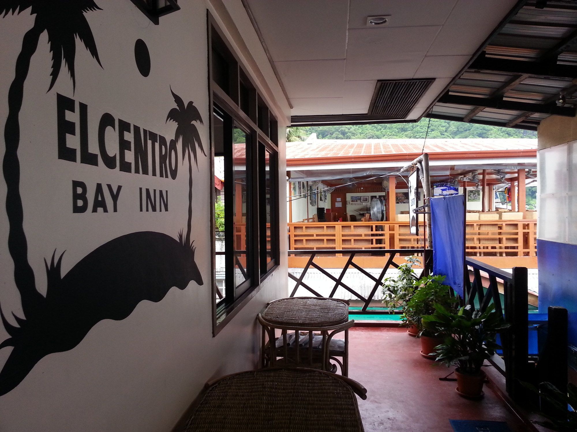 Elcentro Bay
