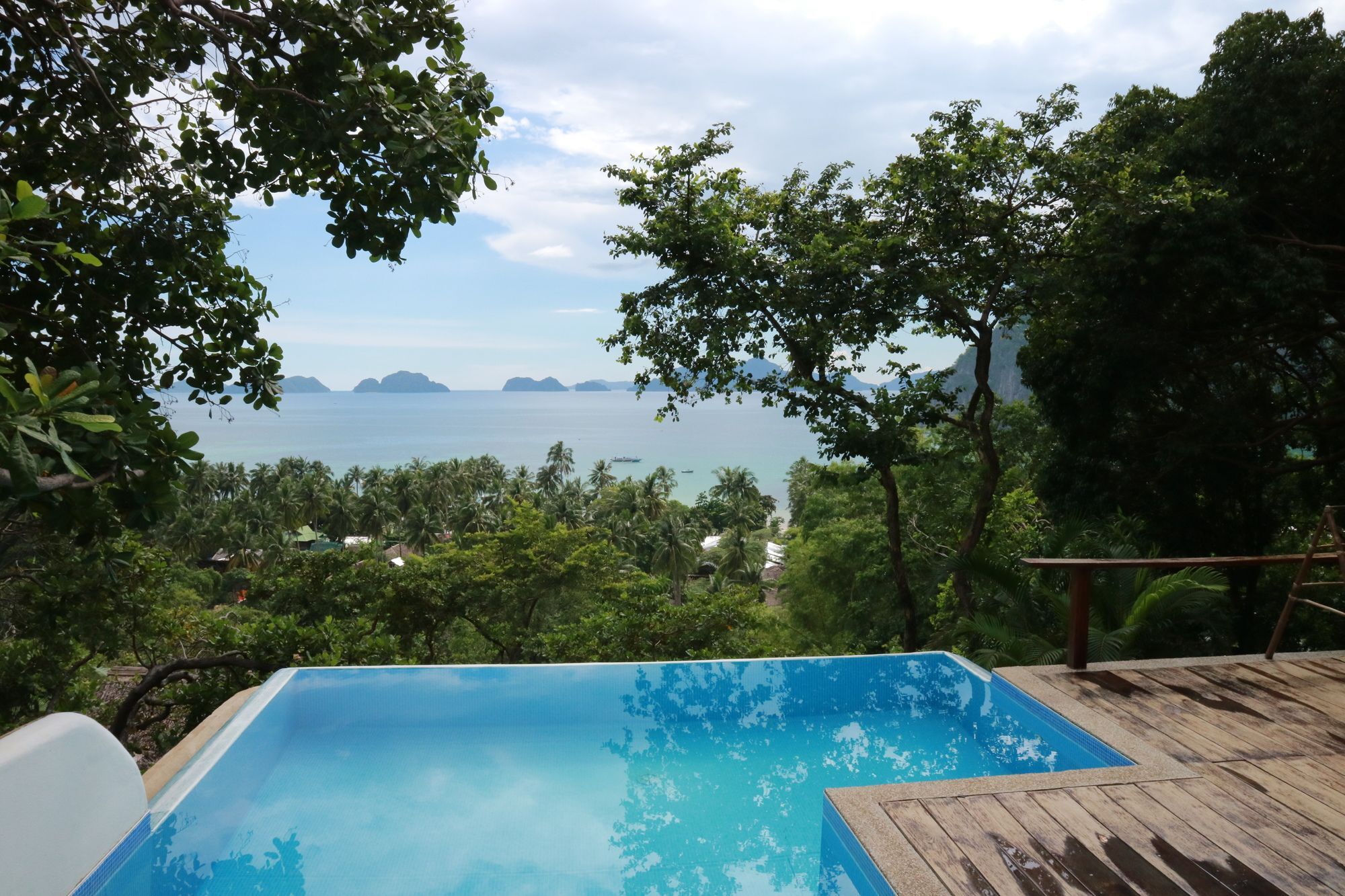 Hotel Overlooking El Nido