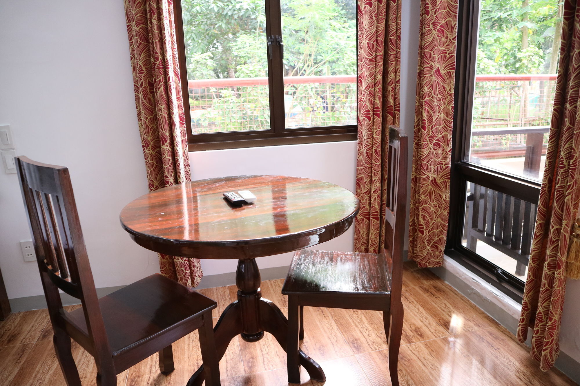 Reef Guest house *