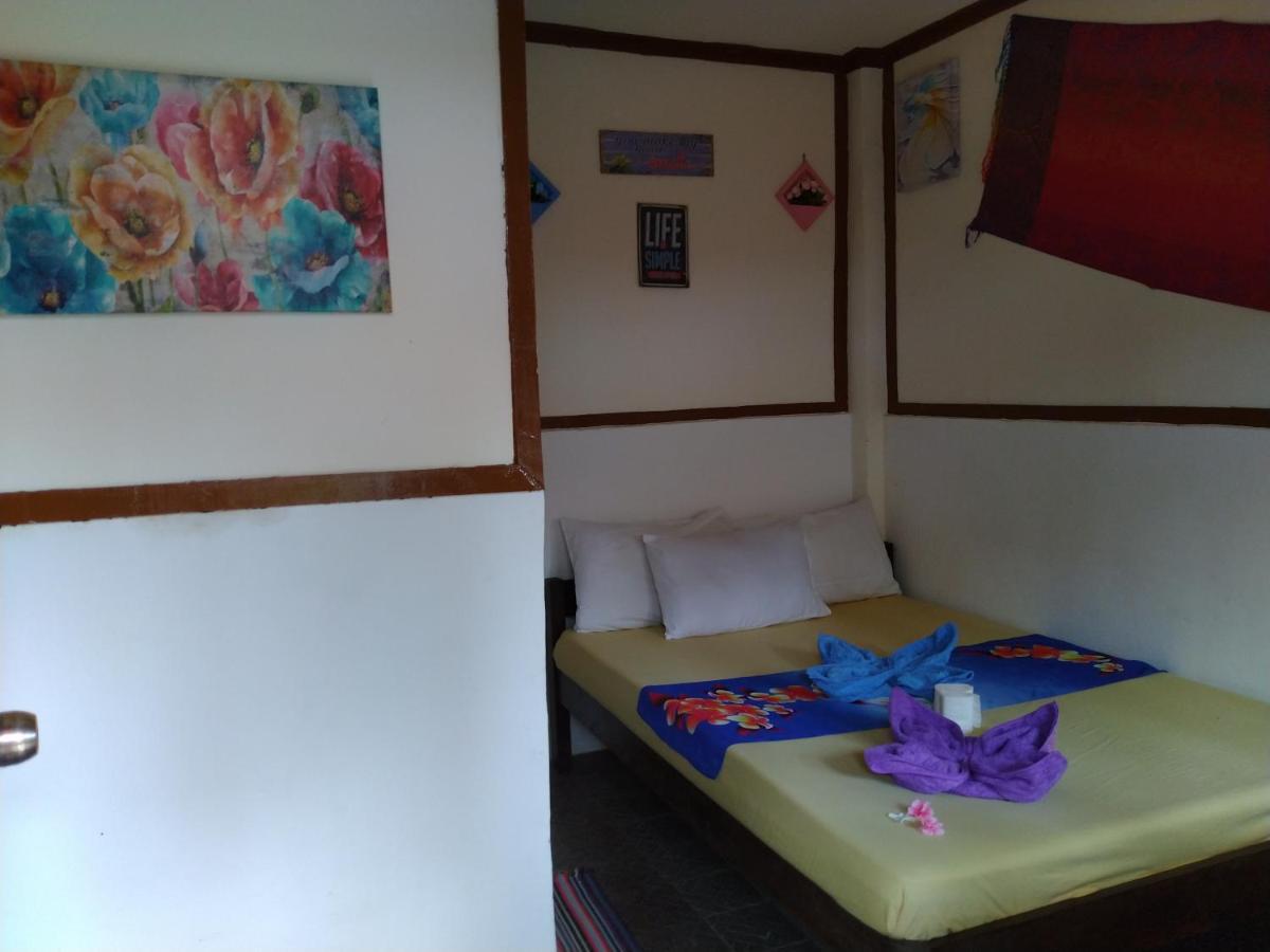 Guest house Sun Valley El Nido