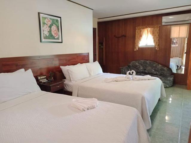 Four Seasons Seaview 3* El Nido