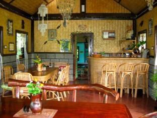 Las Cabanas Beach Resort Hotel 2*