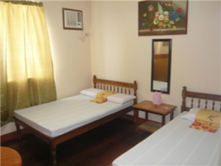 Lolo Oyong House El Nido
