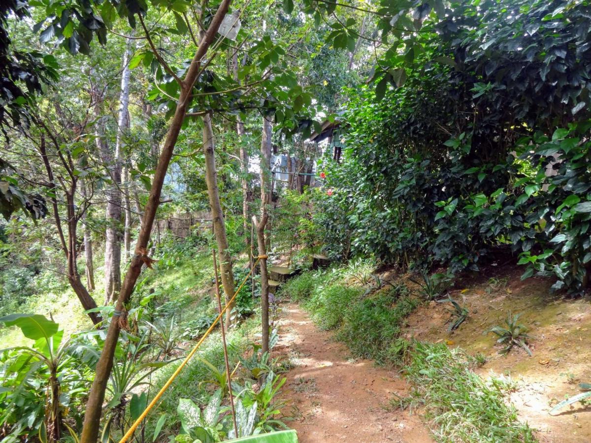 Camp Talusi Hilltop Overlooking Campeggio *