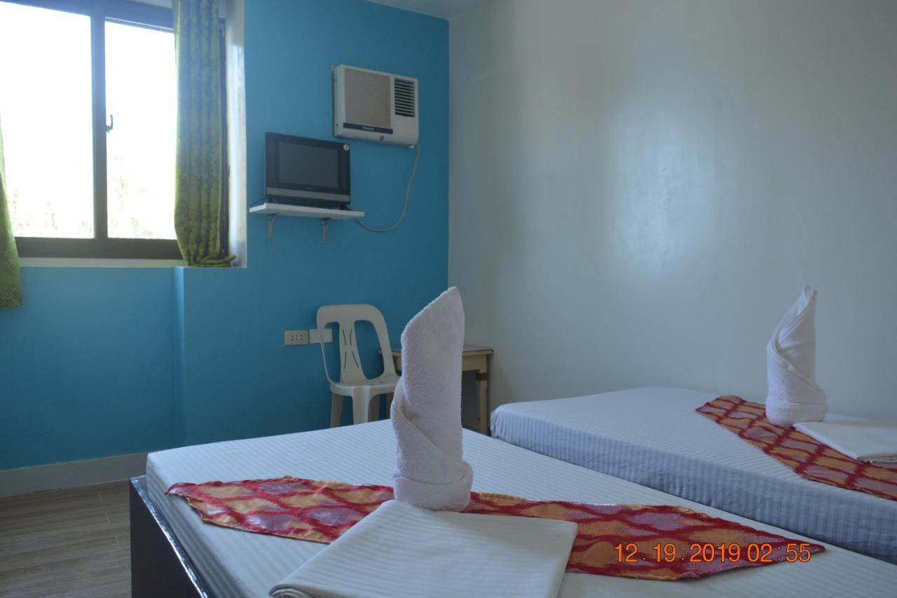 Hotel Oyo 712 Island Hop Nido 3*