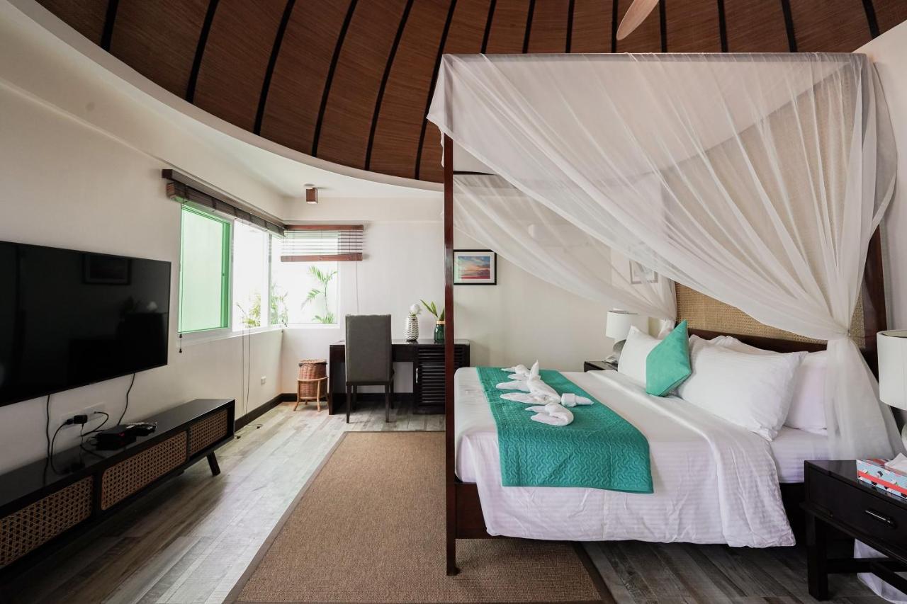 Weekends Resort El Nido