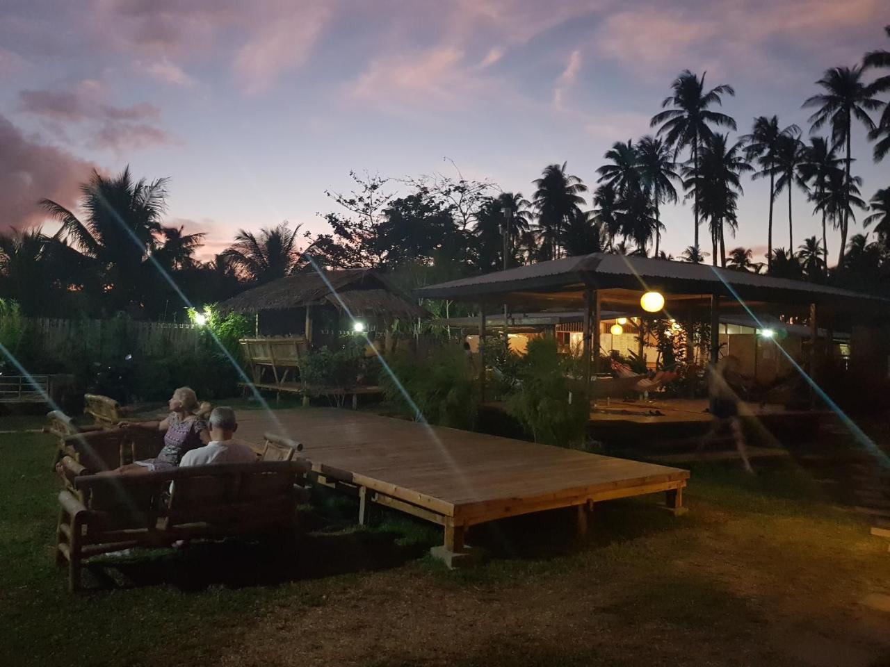 Where2next Nacpan * El Nido